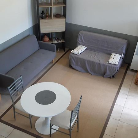 Apartamento Petit Loft Face Riviere Collobrières Exterior foto