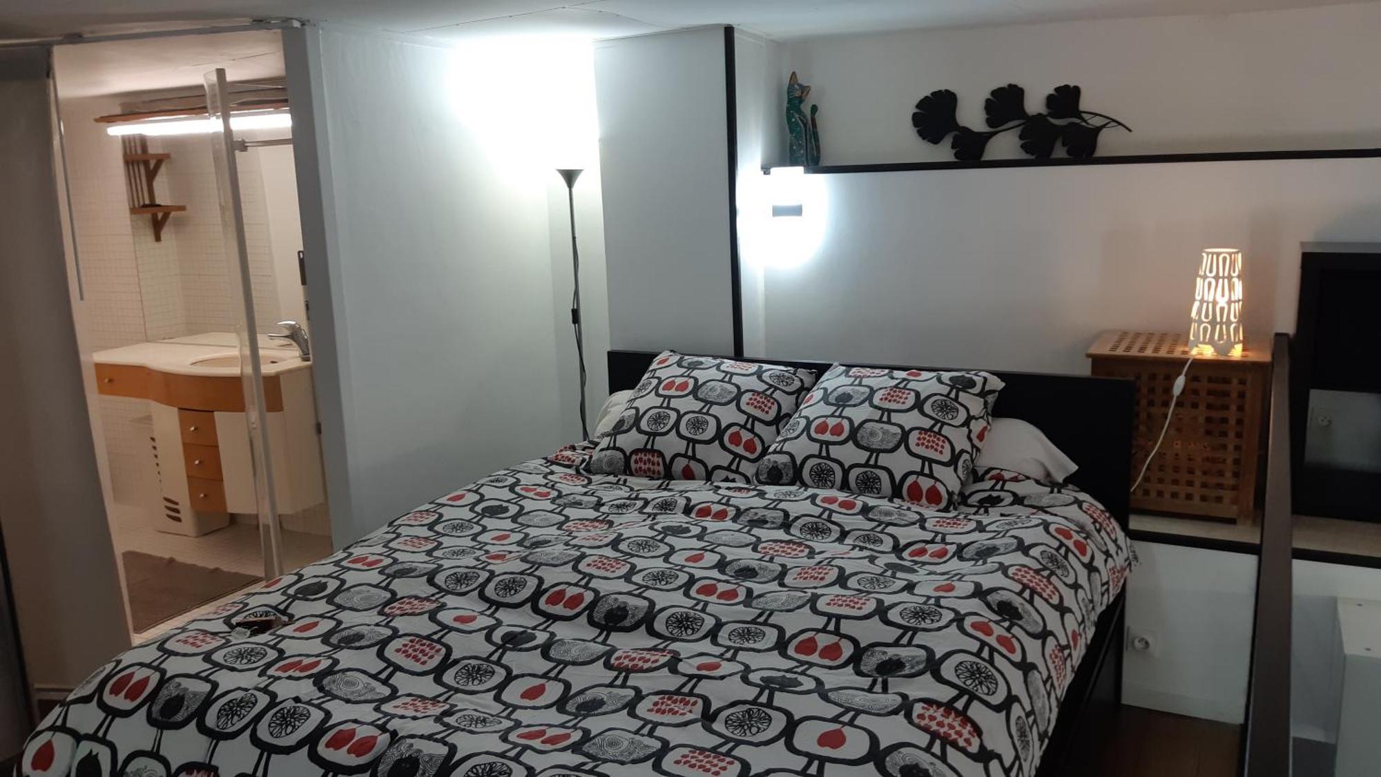 Apartamento Petit Loft Face Riviere Collobrières Exterior foto