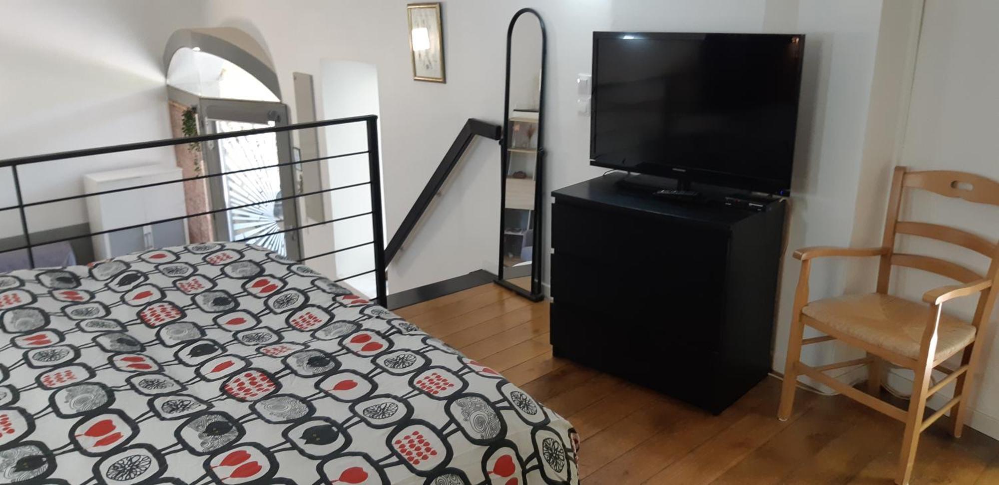 Apartamento Petit Loft Face Riviere Collobrières Exterior foto